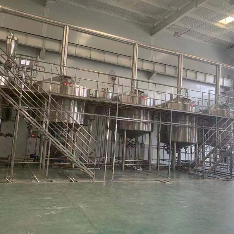 海宁精酿啤酒设备厂—平面布置、设备设计、制造、调试、培训等一条龙服务_COPY